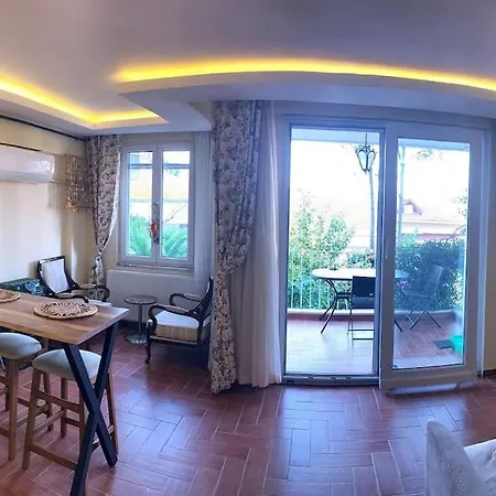 Paradise Garden On The Island Apartment Heybeliada
